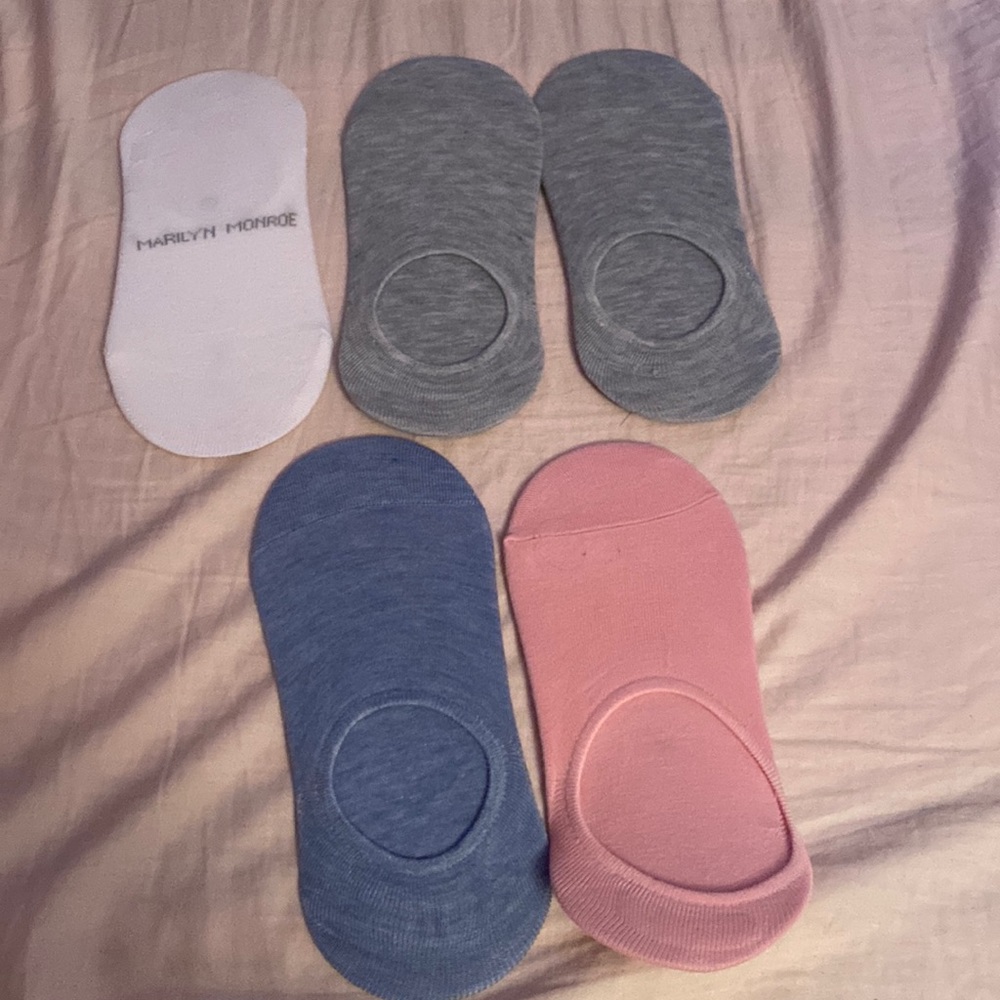 Marilyn Monroe Socks size 4-11 package